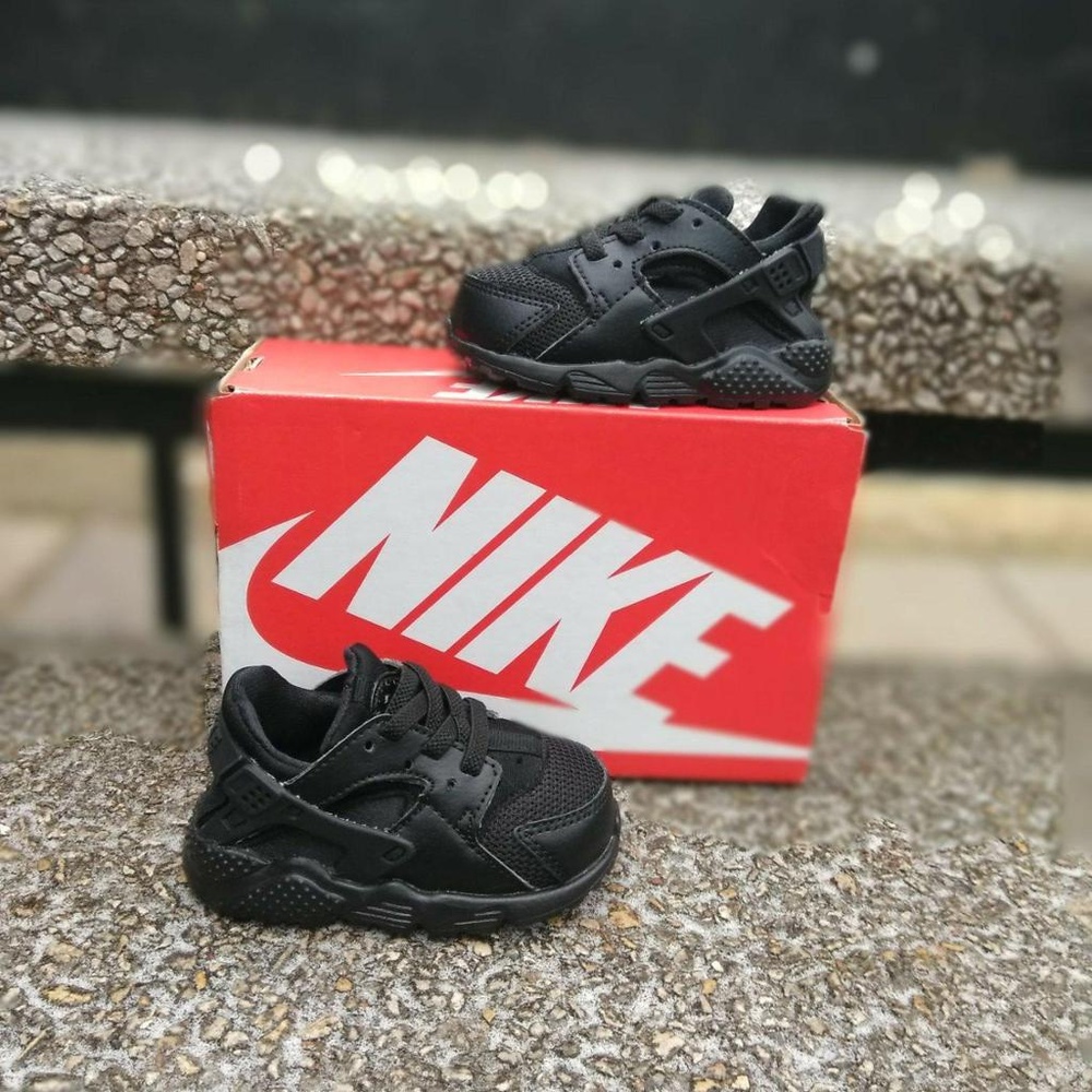 Baby sneakers
